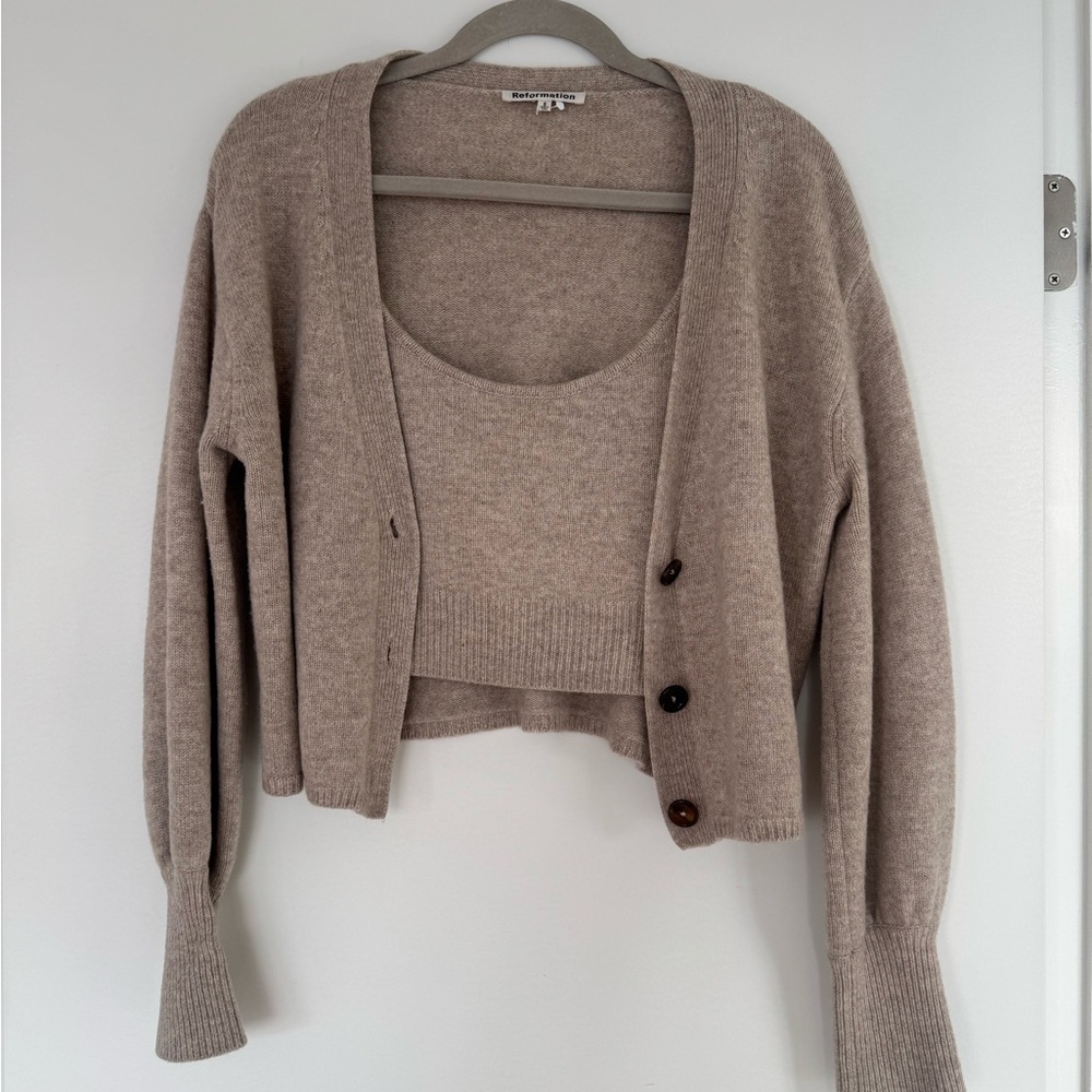 Reformation Varenne cashmere cardigan and tank set size S